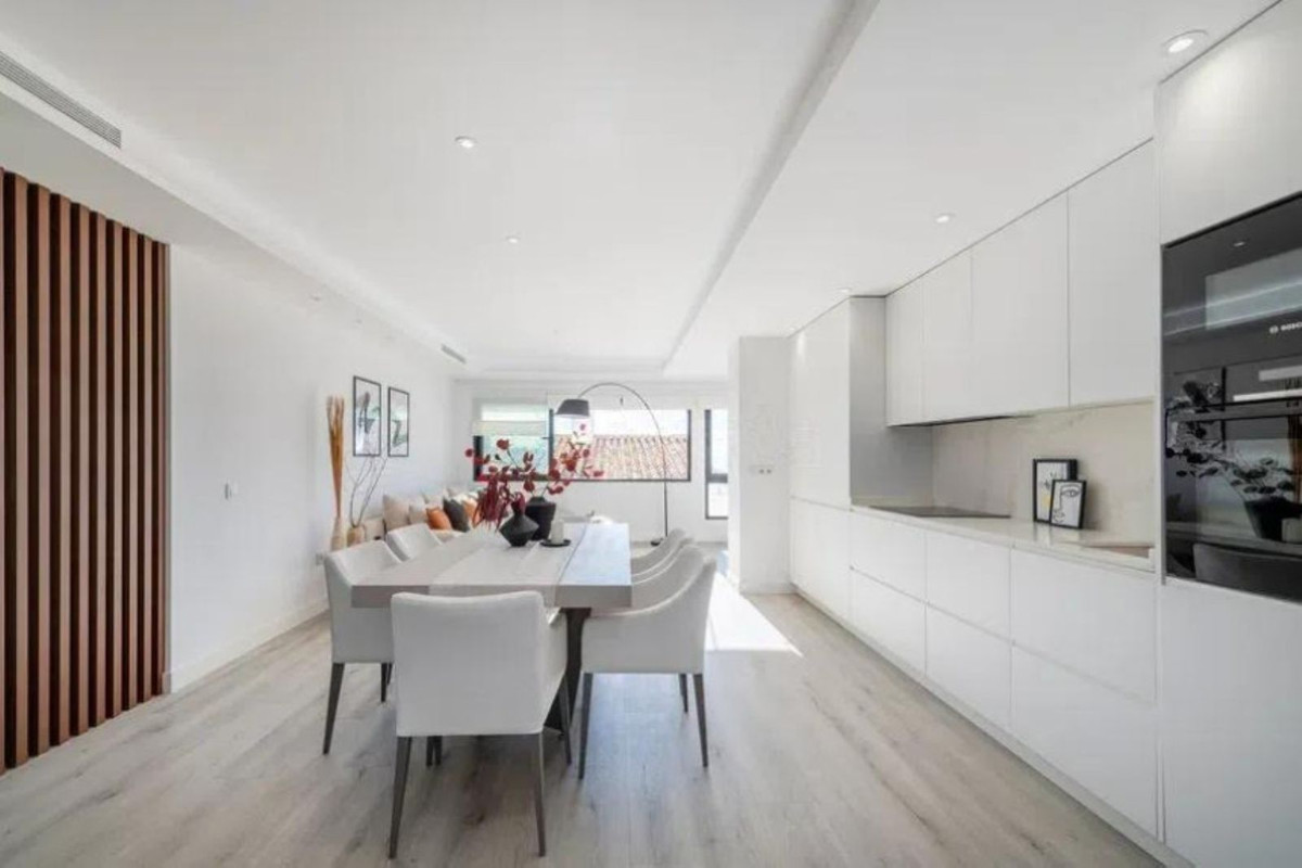 3 bedroom Apartments for sale in Puerto Banús – R4770733 3 bedroom Apartments for sale in Puerto Banús – R4770733