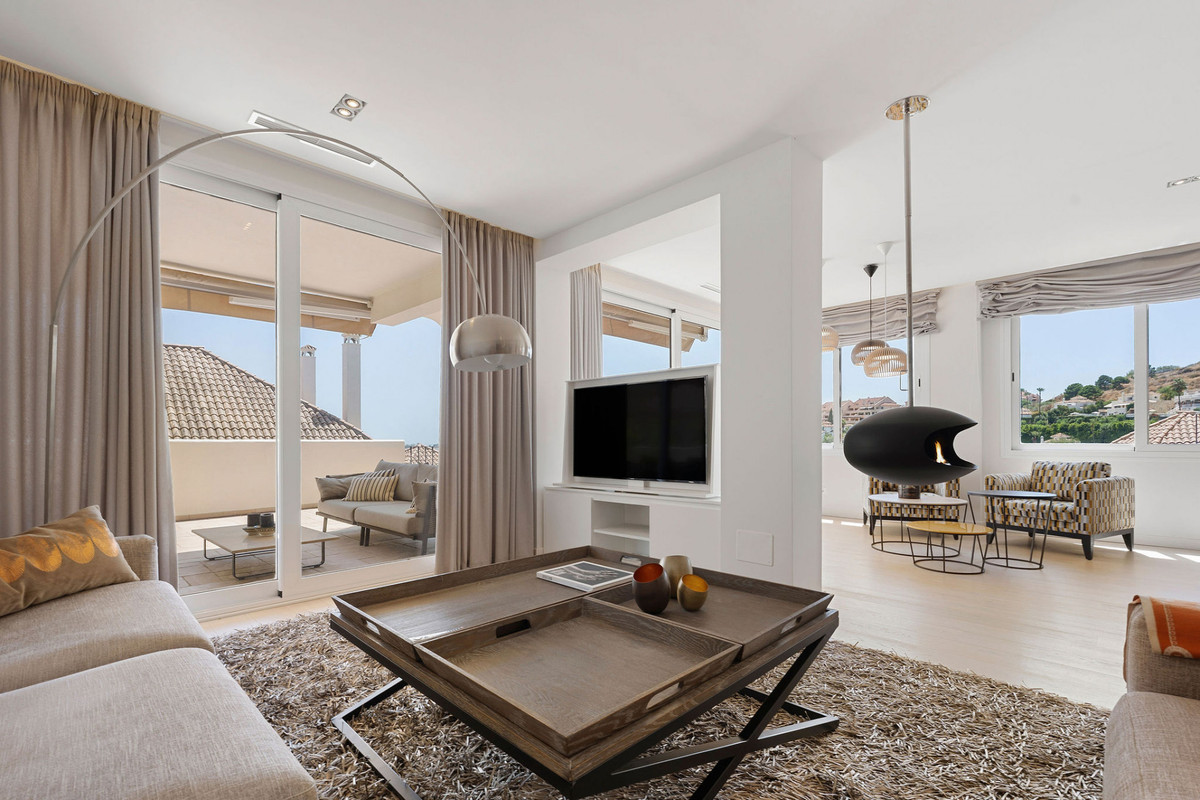 Apartamentos de 4 dormitorios en venta en Nueva Andalucía – R5286649 Apartamentos de 4 dormitorios en venta en Nueva Andalucía – R5286649