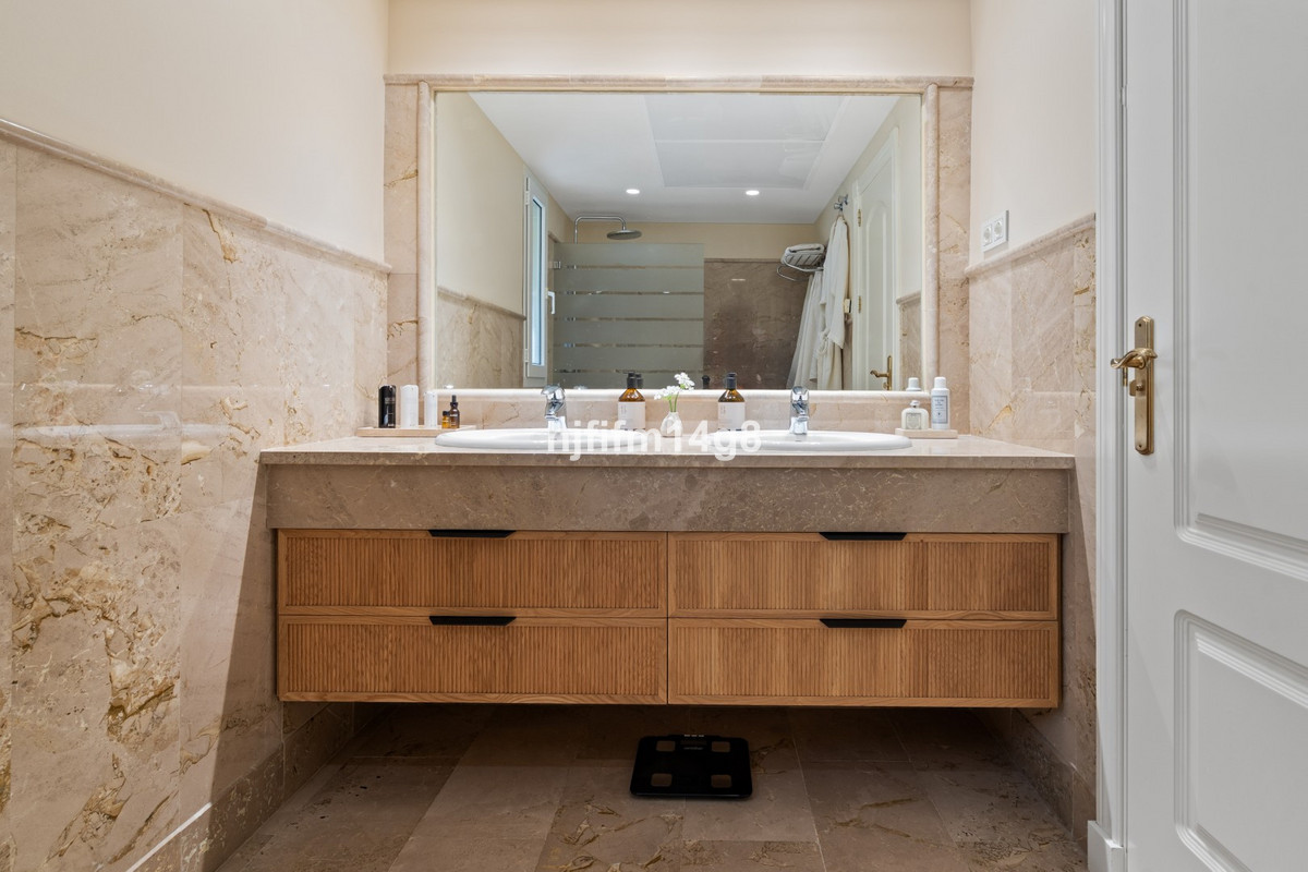 Apartamentos de 2 dormitorios en venta en Nueva Andalucía – R5449960 Apartamentos de 2 dormitorios en venta en Nueva Andalucía – R5449960