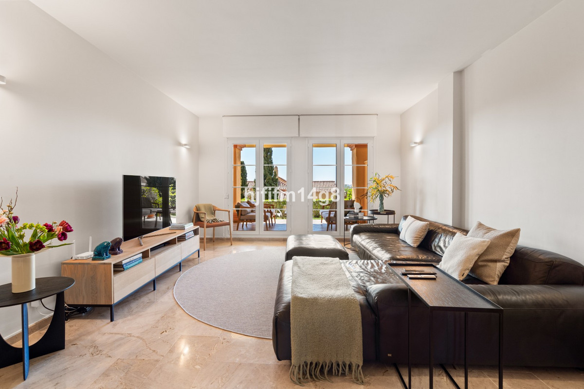 Apartamentos de 2 dormitorios en venta en Nueva Andalucía – R5449960 Apartamentos de 2 dormitorios en venta en Nueva Andalucía – R5449960