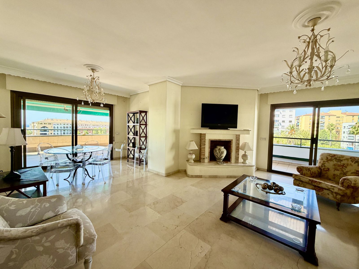 4 bedroom Apartments for sale in San Pedro de Alcántara – R5433619 4 bedroom Apartments for sale in San Pedro de Alcántara – R5433619
