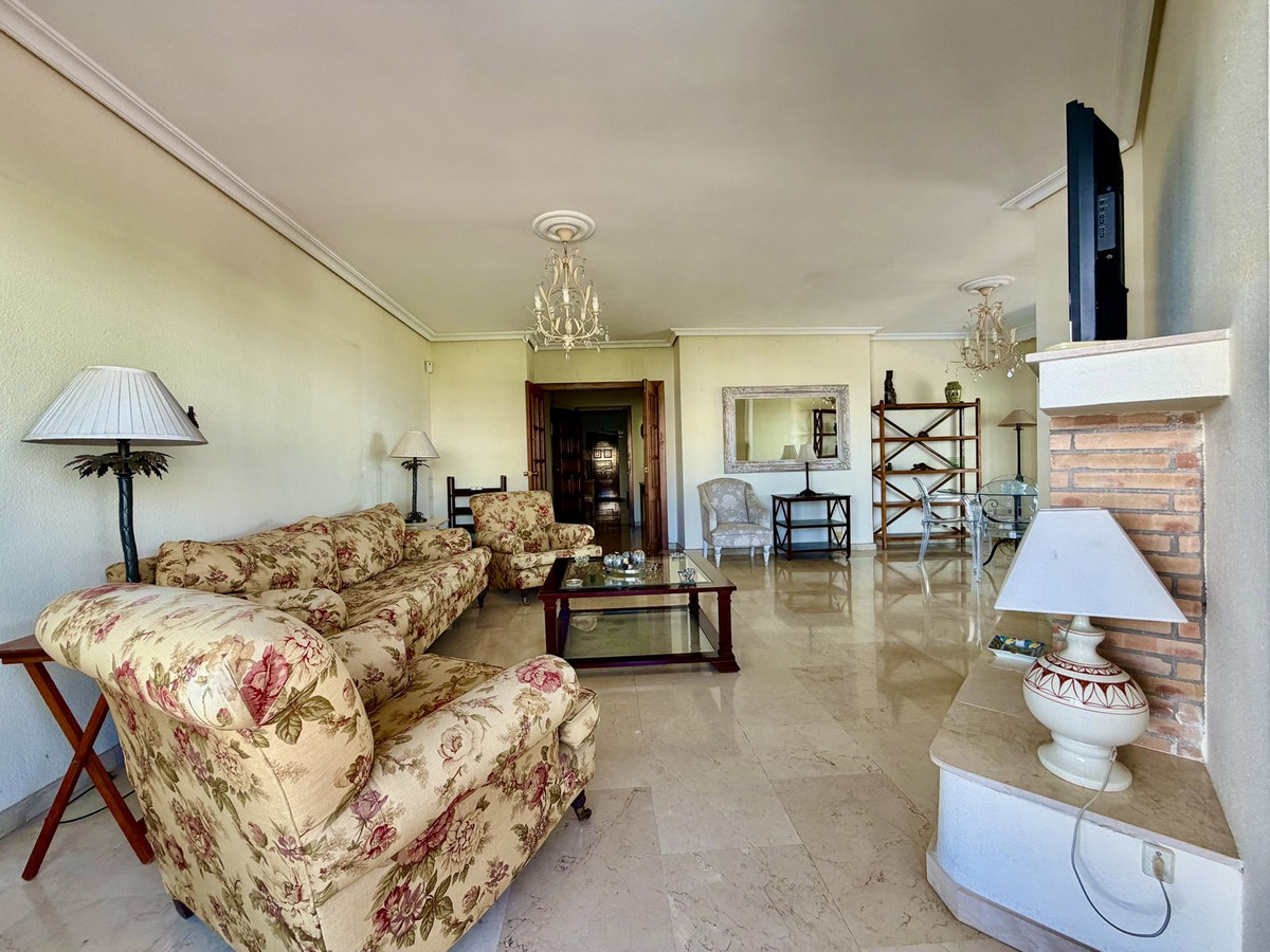 4 bedroom Apartments for sale in San Pedro de Alcántara – R5433619 4 bedroom Apartments for sale in San Pedro de Alcántara – R5433619