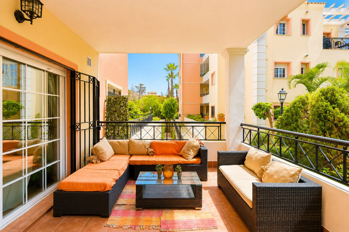 Apartamentos de 3 dormitorios en venta en Nueva Andalucía – R5442127 Apartamentos de 3 dormitorios en venta en Nueva Andalucía – R5442127