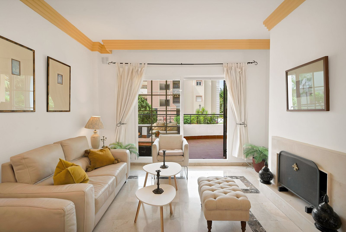 Apartamentos de 3 dormitorios en venta en Nueva Andalucía – R5442127 Apartamentos de 3 dormitorios en venta en Nueva Andalucía – R5442127