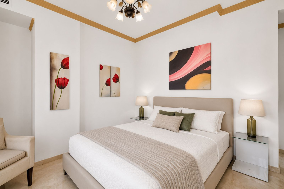 Apartamentos de 3 dormitorios en venta en Nueva Andalucía – R5442127 Apartamentos de 3 dormitorios en venta en Nueva Andalucía – R5442127