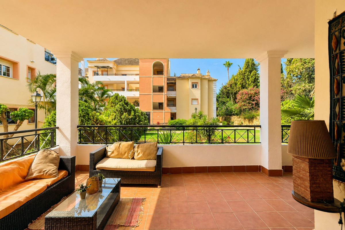 Apartamentos de 3 dormitorios en venta en Nueva Andalucía – R5442127 Apartamentos de 3 dormitorios en venta en Nueva Andalucía – R5442127