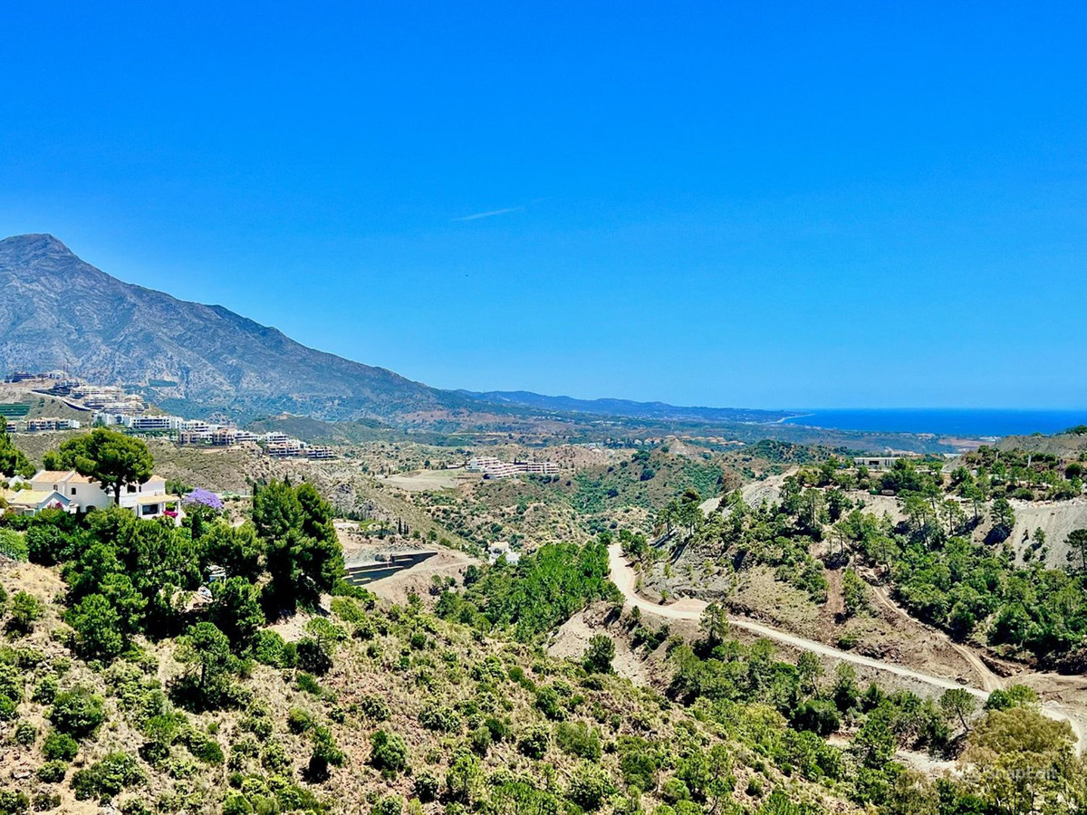 Plots for sale in El Madroñal – R5023939 Plots for sale in El Madroñal – R5023939