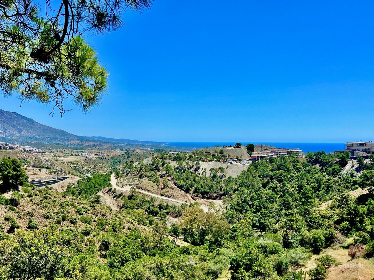 Plots for sale in El Madroñal – R5023939 Plots for sale in El Madroñal – R5023939