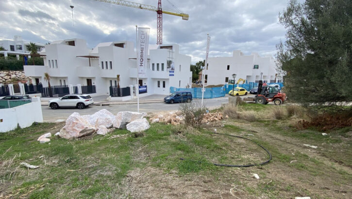 Plots for sale in Nueva Andalucía – R5431261 Plots for sale in Nueva Andalucía – R5431261 in