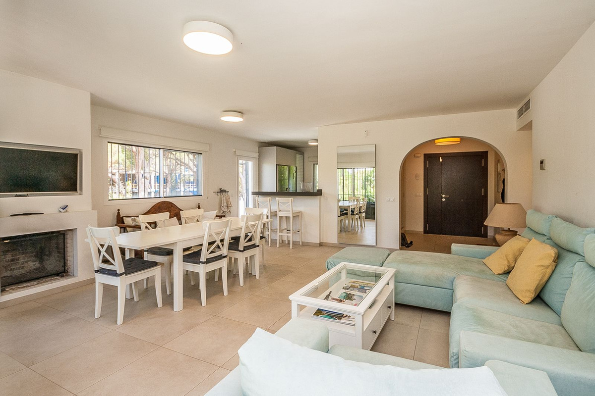Villas de 5 dormitorios en venta en Elviria – R5381857 Villas de 5 dormitorios en venta en Elviria – R5381857