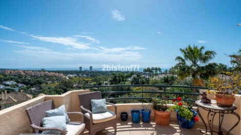 3 bedroom Apartments for sale in Elviria Hills – R5337391