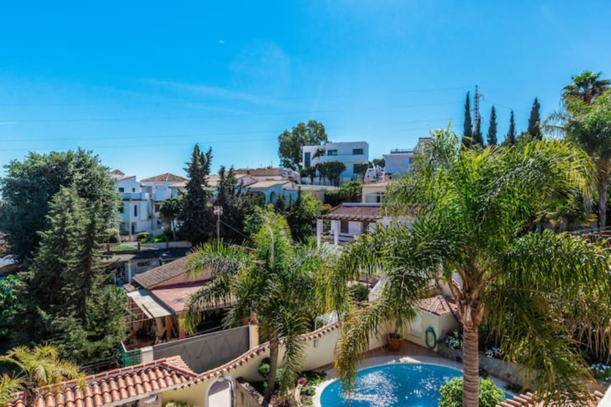 5 bedroom Villas for sale in Nueva Andalucía – R4682197 5 bedroom Villas for sale in Nueva Andalucía – R4682197