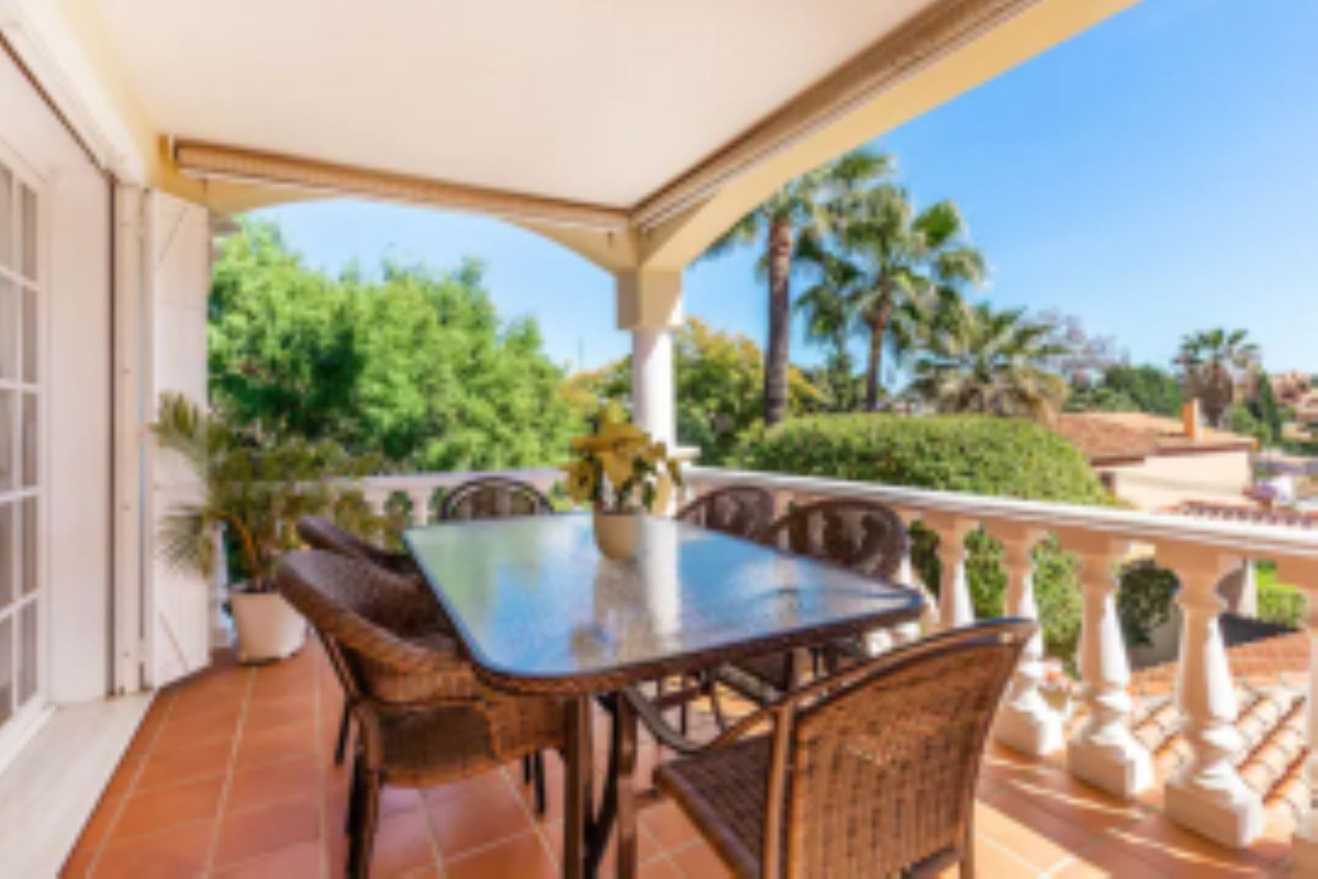 5 bedroom Villas for sale in Nueva Andalucía – R4682197 5 bedroom Villas for sale in Nueva Andalucía – R4682197