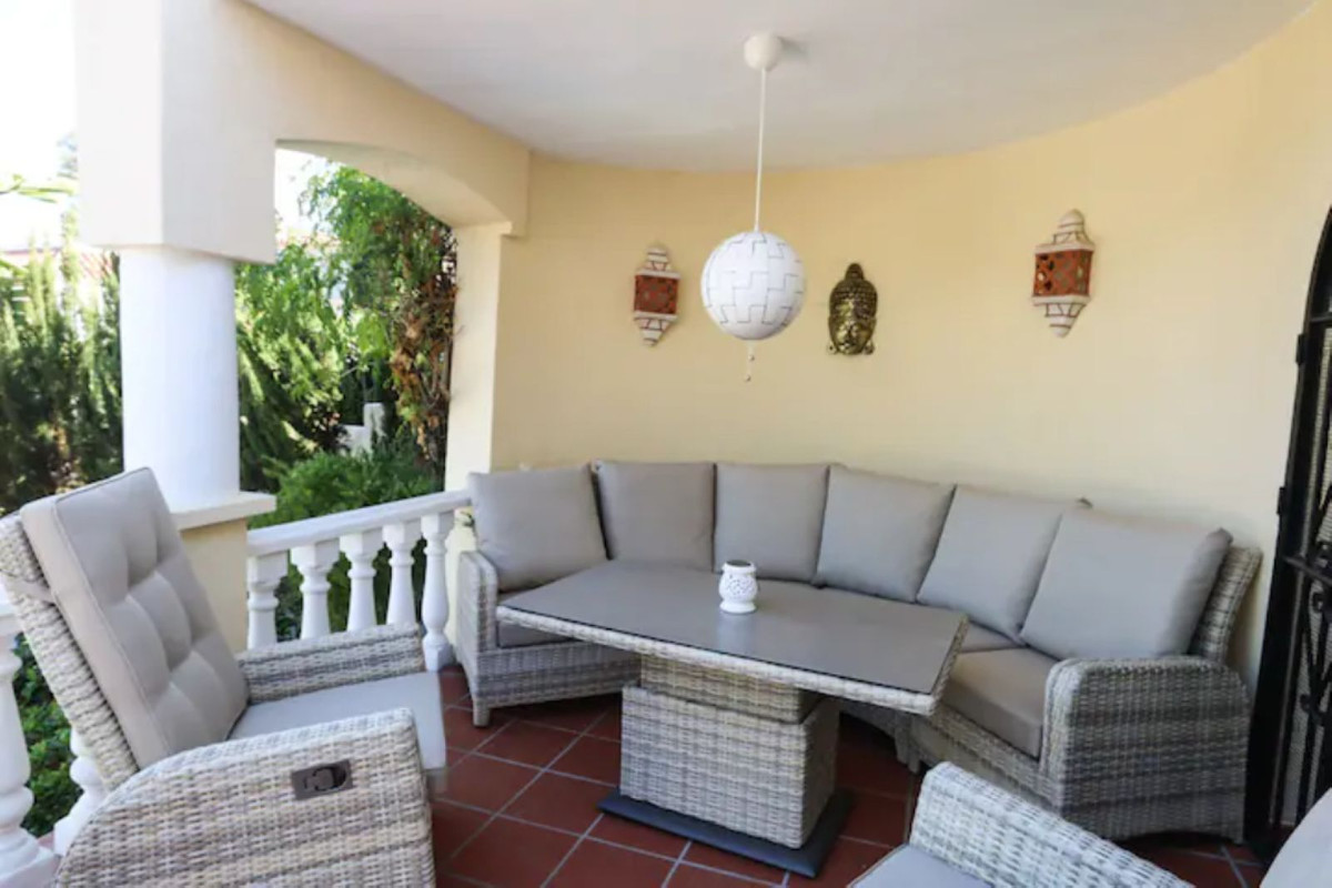 5 bedroom Villas for sale in Nueva Andalucía – R4682197 5 bedroom Villas for sale in Nueva Andalucía – R4682197