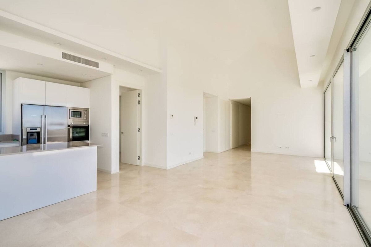 4 bedroom Penthouses for sale in Benahavís – R5011201 4 bedroom Penthouses for sale in Benahavís – R5011201