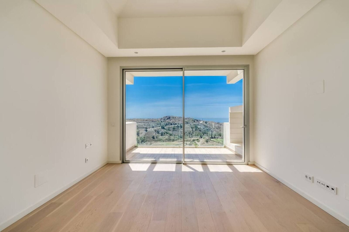 4 bedroom Penthouses for sale in Benahavís – R5011201 4 bedroom Penthouses for sale in Benahavís – R5011201