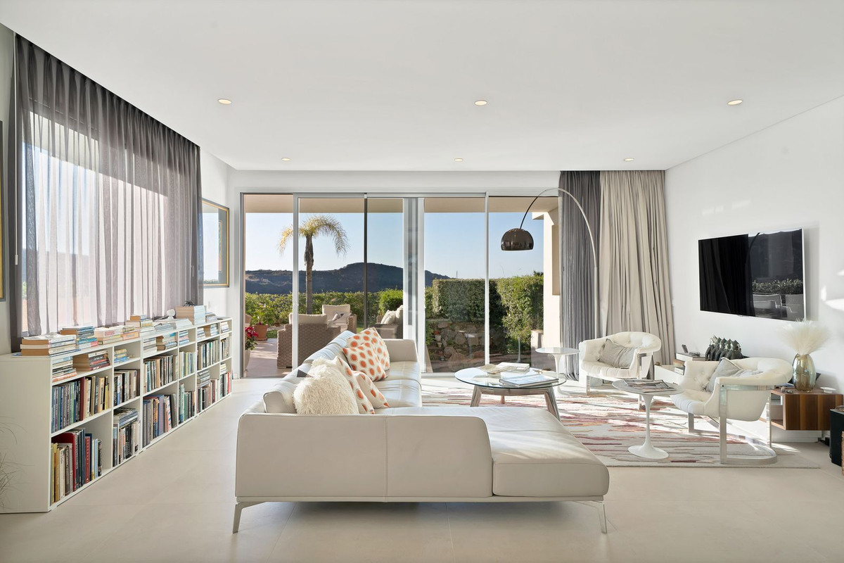 Apartamentos de 3 dormitorios en venta en Benahavís – R5361448 Apartamentos de 3 dormitorios en venta en Benahavís – R5361448