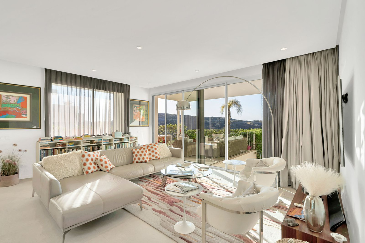 Apartamentos de 3 dormitorios en venta en Benahavís – R5361448 Apartamentos de 3 dormitorios en venta en Benahavís – R5361448