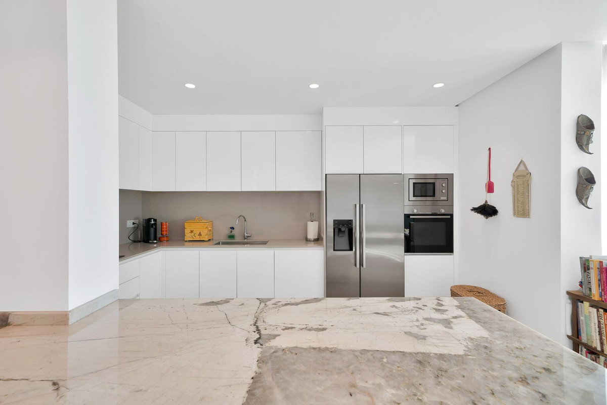 Apartamentos de 3 dormitorios en venta en Benahavís – R5361448 Apartamentos de 3 dormitorios en venta en Benahavís – R5361448