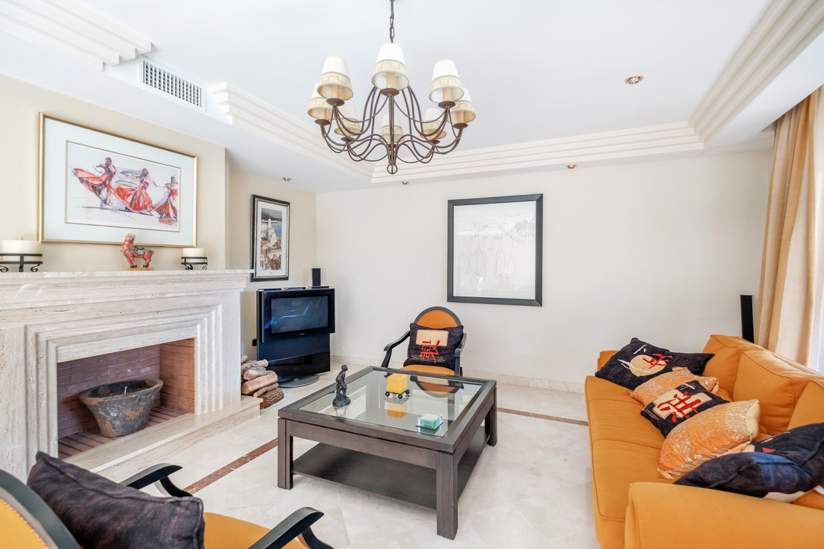 Aticos de 3 dormitorios en venta en Milla de Oro – R5236798 Aticos de 3 dormitorios en venta en Milla de Oro – R5236798