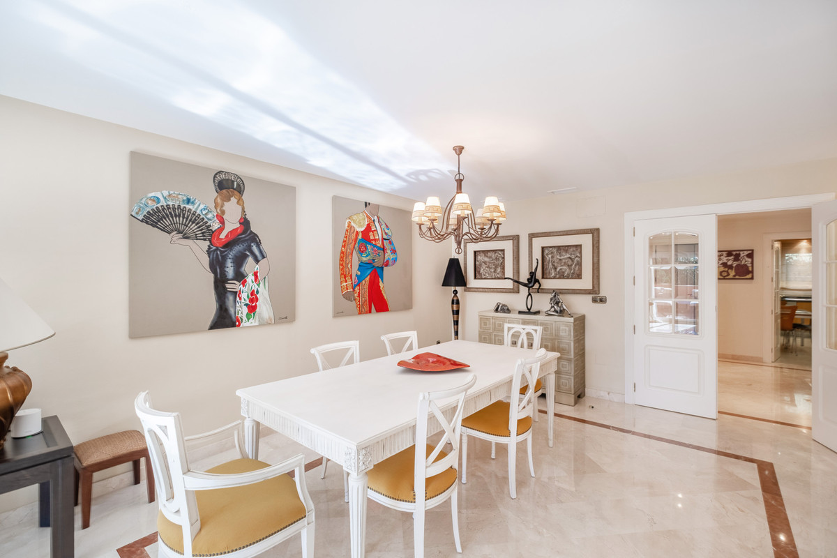 Aticos de 3 dormitorios en venta en Milla de Oro – R5236798 Aticos de 3 dormitorios en venta en Milla de Oro – R5236798