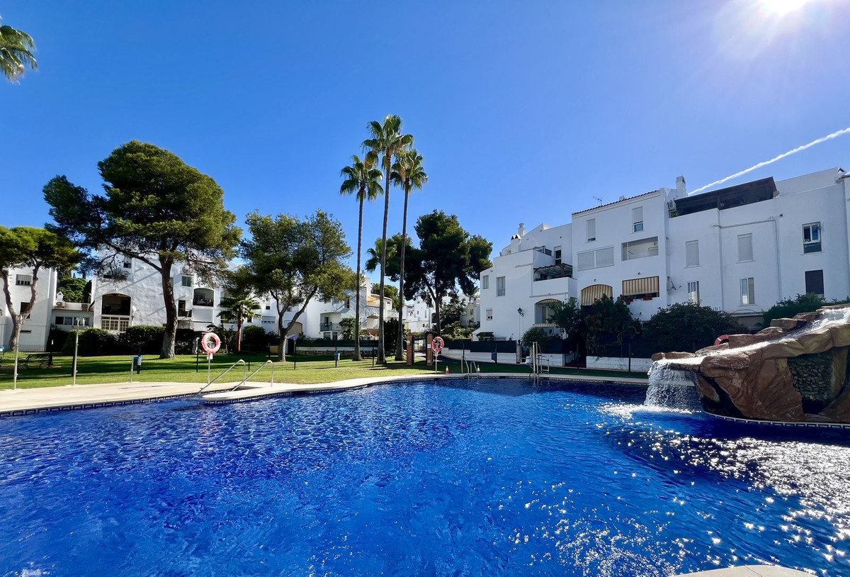3 bedroom Penthouses for sale in Elviria – R5148742 3 bedroom Penthouses for sale in Elviria – R5148742