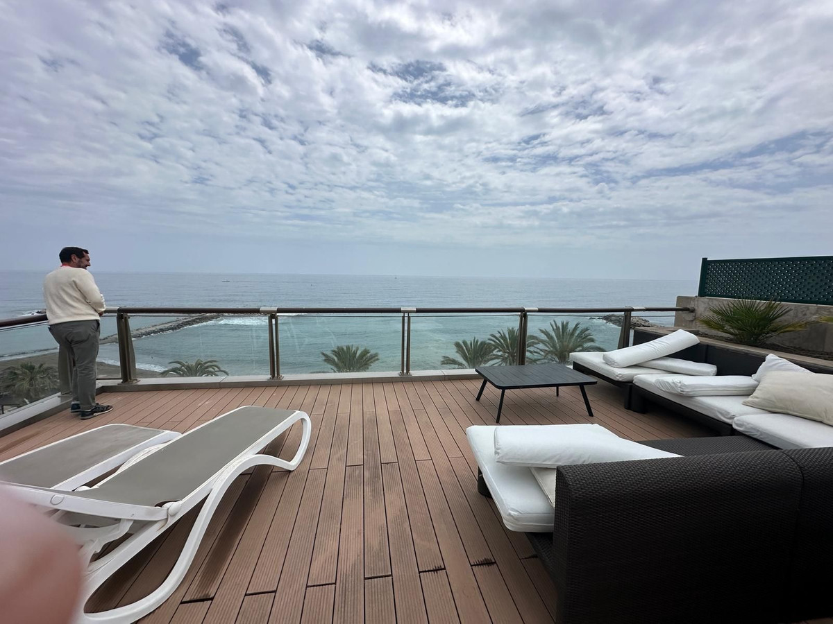 Aticos de 3 dormitorios en venta en Puerto Banús – R5159629 Aticos de 3 dormitorios en venta en Puerto Banús – R5159629