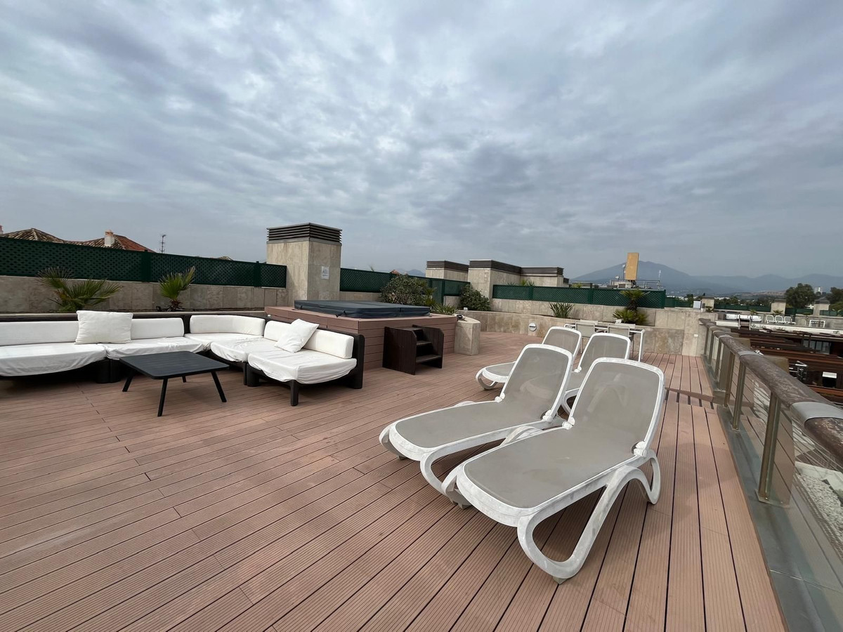 Aticos de 3 dormitorios en venta en Puerto Banús – R5159629 Aticos de 3 dormitorios en venta en Puerto Banús – R5159629