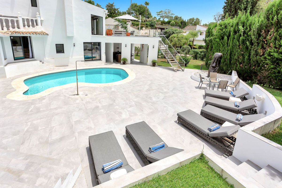 Villas de 4 dormitorios en venta en El Rosario – R4765687 Villas de 4 dormitorios en venta en El Rosario – R4765687
