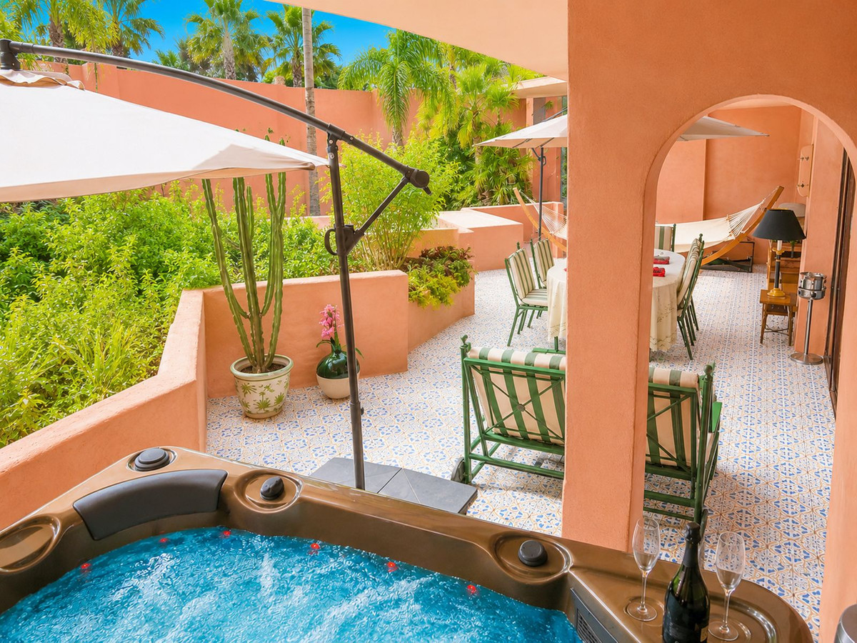 2 bedroom Apartments for sale in Nueva Milla de Oro – R5364160 2 bedroom Apartments for sale in Nueva Milla de Oro – R5364160