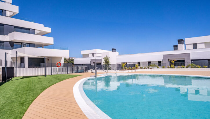Apartamentos de 3 dormitorios en venta en Altos de los Monteros – R5051689 Apartamentos de 3 dormitorios en venta en Altos de los Monteros – R5051689 en