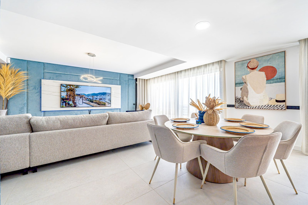 Apartamentos de 3 dormitorios en venta en Altos de los Monteros – R5051689 Apartamentos de 3 dormitorios en venta en Altos de los Monteros – R5051689
