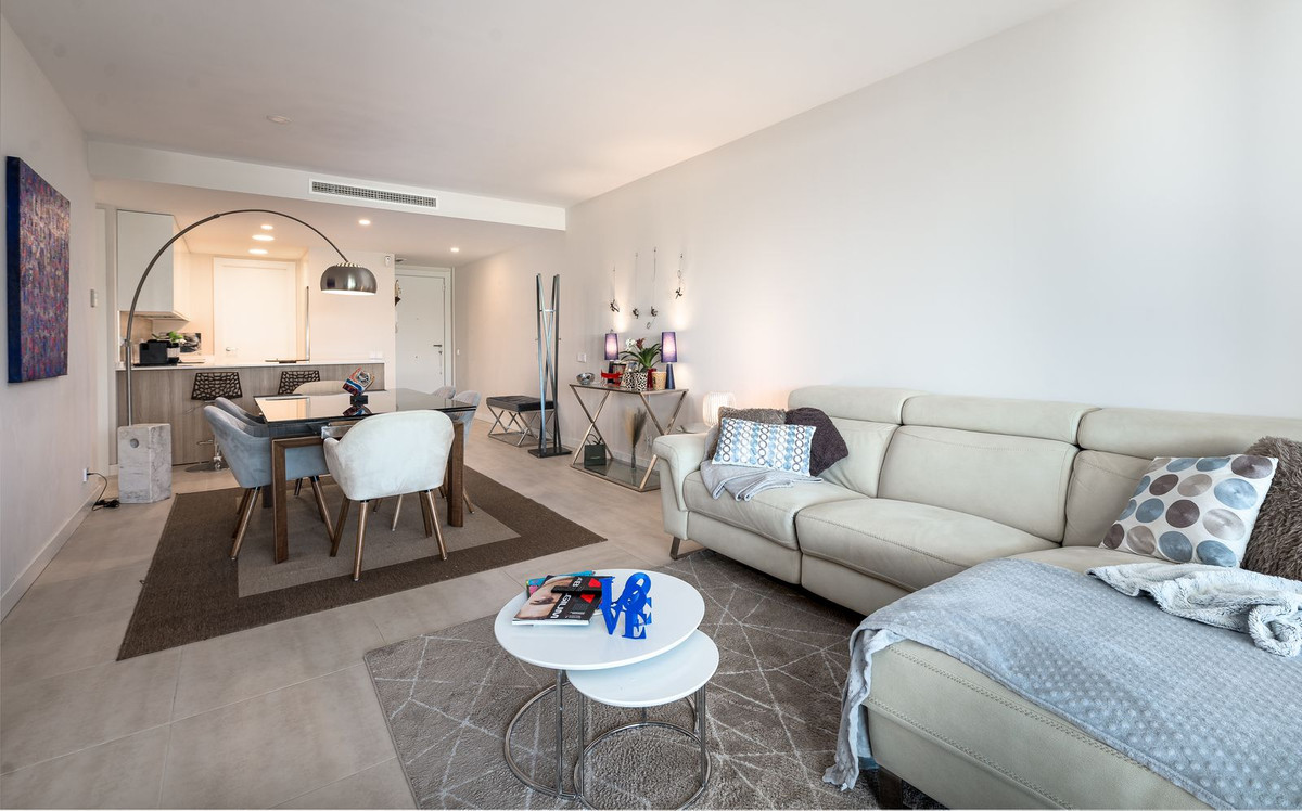 Apartamentos de 2 dormitorios en venta en Selwo – R4386661 Apartamentos de 2 dormitorios en venta en Selwo – R4386661