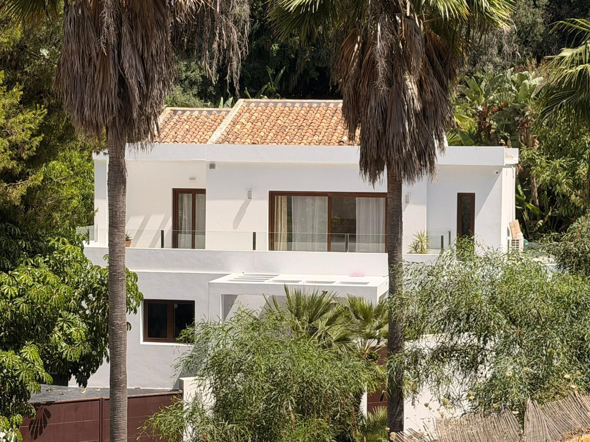 5 bedroom Villas for sale in El Rosario – R5383888 5 bedroom Villas for sale in El Rosario – R5383888