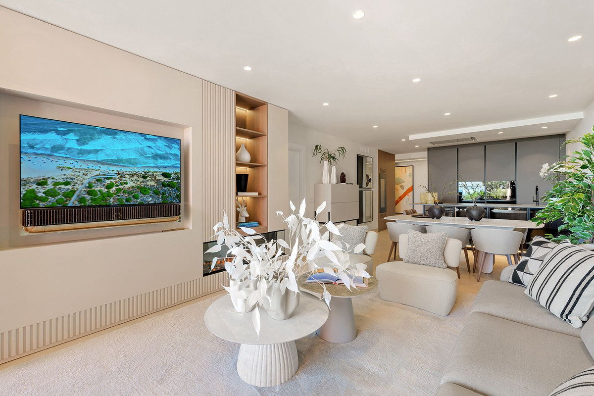 3 bedroom Apartments for sale in Nueva Milla de Oro – R5007925 3 bedroom Apartments for sale in Nueva Milla de Oro – R5007925