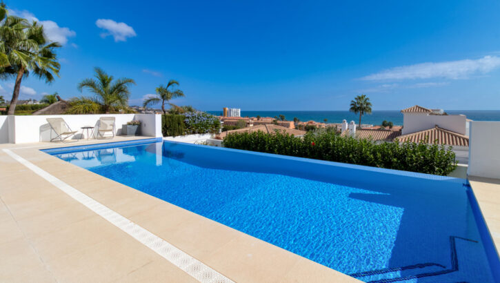 4 bedroom Villas for sale in La Cala de Mijas – R5325463 4 bedroom Villas for sale in La Cala de Mijas – R5325463 in