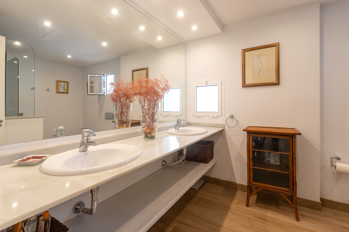 2 bedroom Apartments for sale in Milla de Oro – R5400331 2 bedroom Apartments for sale in Milla de Oro – R5400331