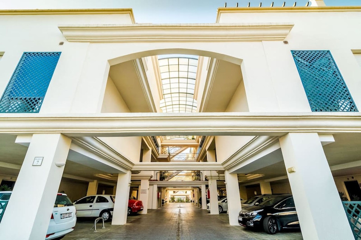 2 bedroom Penthouses for sale in Nueva Andalucía – R5217685 2 bedroom Penthouses for sale in Nueva Andalucía – R5217685