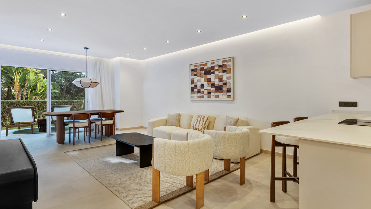 Apartamentos de 3 dormitorios en venta en Nueva Andalucía – R5290000 Apartamentos de 3 dormitorios en venta en Nueva Andalucía – R5290000