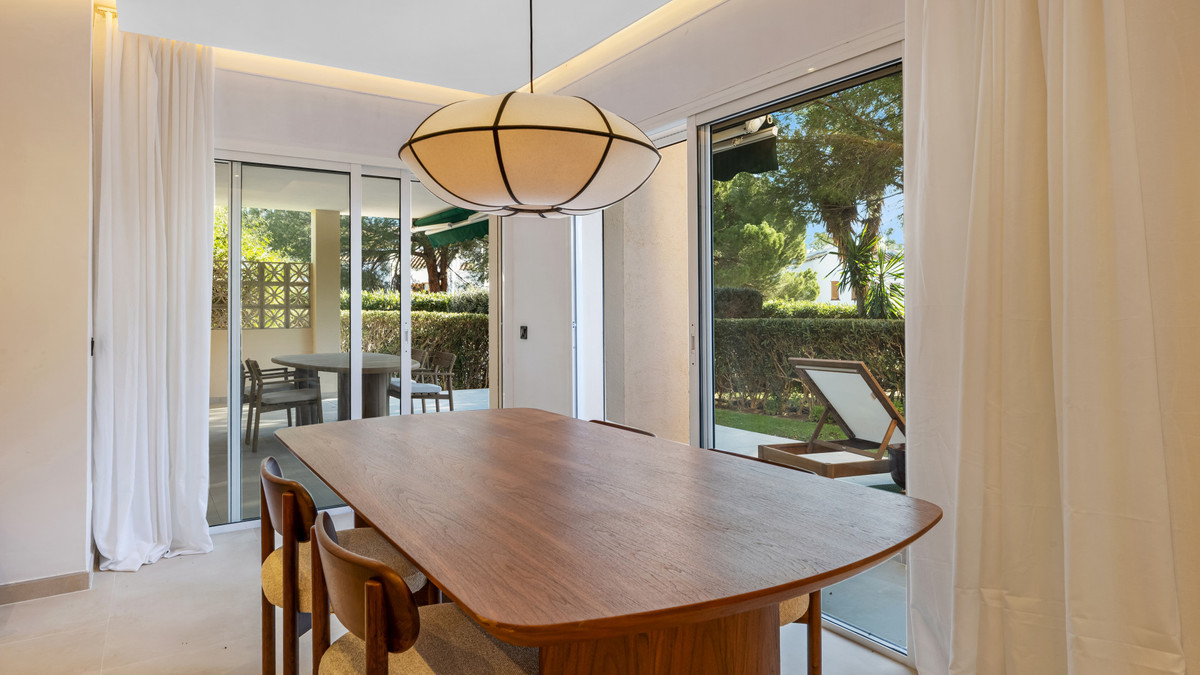 Apartamentos de 3 dormitorios en venta en Nueva Andalucía – R5290000 Apartamentos de 3 dormitorios en venta en Nueva Andalucía – R5290000