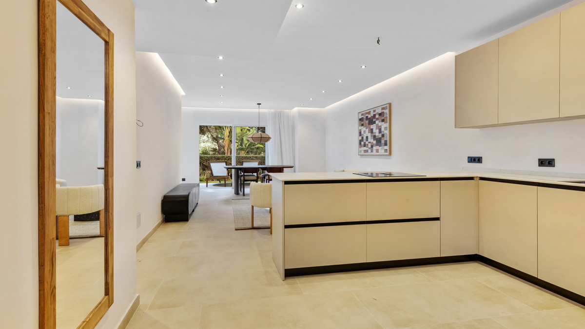 Apartamentos de 3 dormitorios en venta en Nueva Andalucía – R5290000 Apartamentos de 3 dormitorios en venta en Nueva Andalucía – R5290000