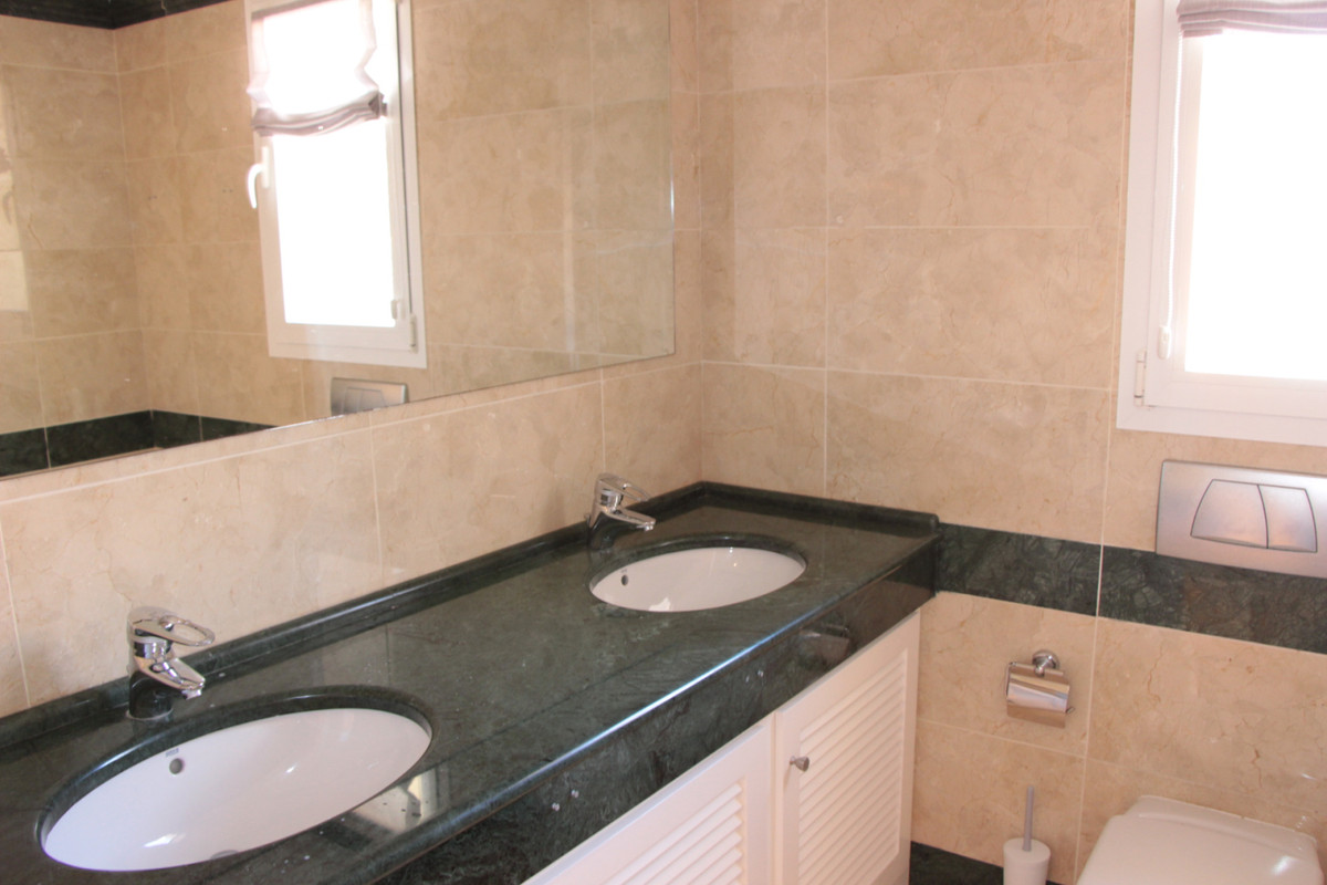 2 bedroom Apartments for sale in Marbella – R4705594 2 bedroom Apartments for sale in Marbella – R4705594