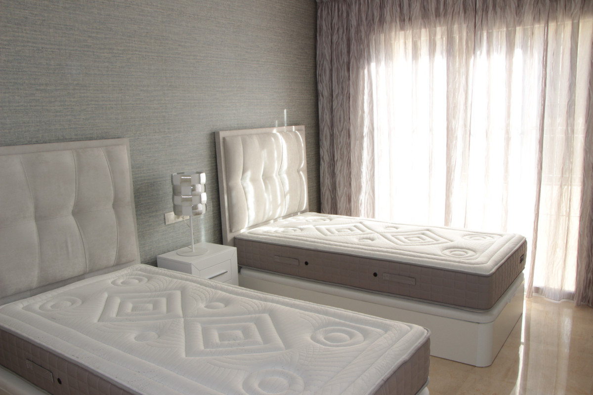 2 bedroom Apartments for sale in Marbella – R4705594 2 bedroom Apartments for sale in Marbella – R4705594