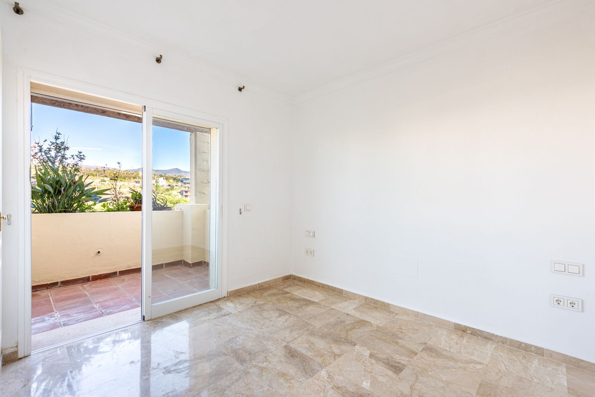 Apartamentos de 3 dormitorios en venta en Selwo – R5367175 Apartamentos de 3 dormitorios en venta en Selwo – R5367175