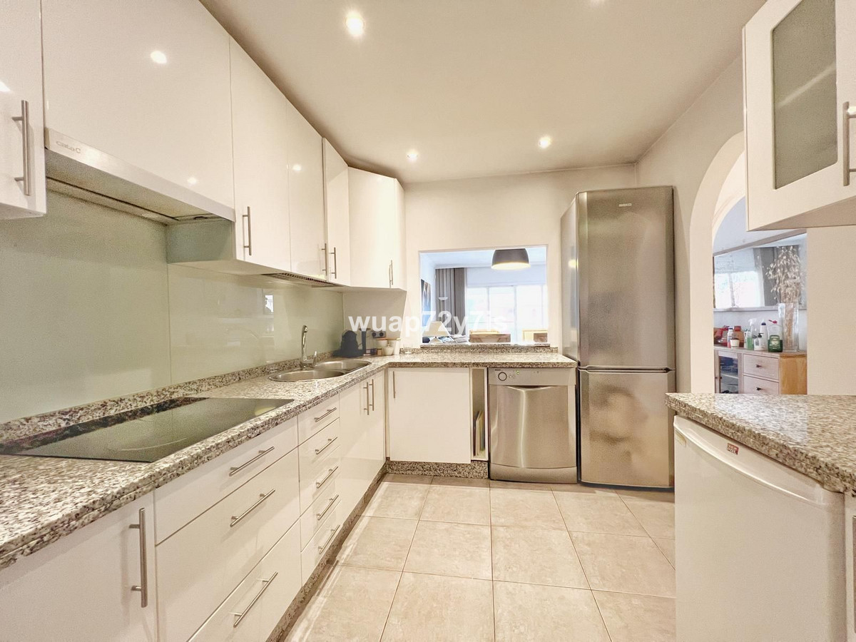 2 bedroom Apartments for sale in Atalaya – R5121478 2 bedroom Apartments for sale in Atalaya – R5121478