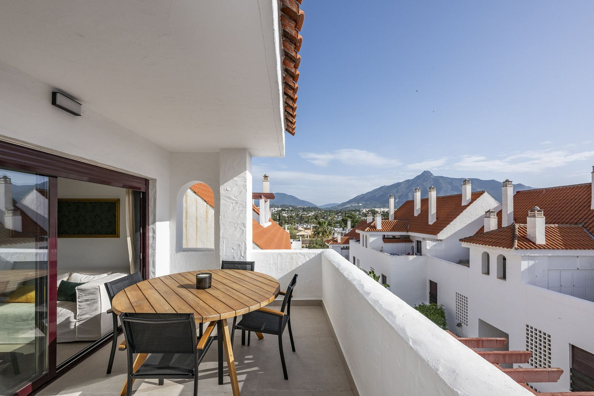 Apartamentos de 3 dormitorios en venta en Nueva Andalucía – R5014801 Apartamentos de 3 dormitorios en venta en Nueva Andalucía – R5014801