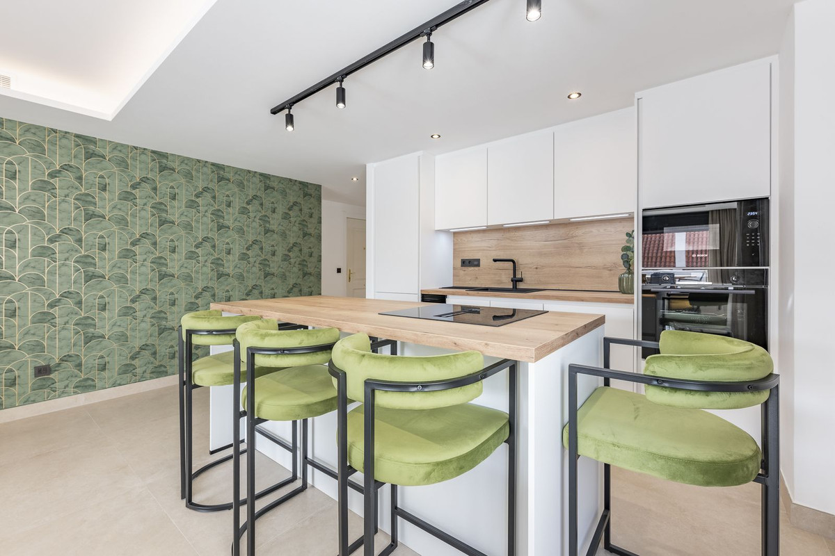 Apartamentos de 3 dormitorios en venta en Nueva Andalucía – R5014801 Apartamentos de 3 dormitorios en venta en Nueva Andalucía – R5014801
