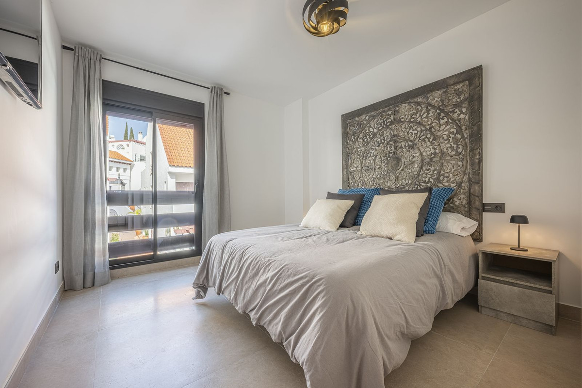 Apartamentos de 3 dormitorios en venta en Nueva Andalucía – R5014801 Apartamentos de 3 dormitorios en venta en Nueva Andalucía – R5014801