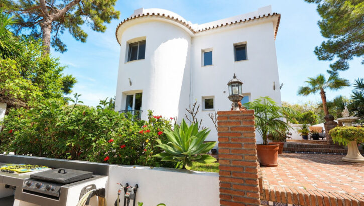 4 bedroom Villas for sale in El Rosario – R5399824 4 bedroom Villas for sale in El Rosario – R5399824 in