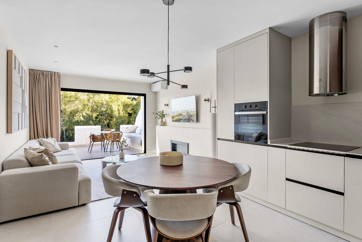 Apartamentos de 3 dormitorios en venta en Benahavís – R5050198 Apartamentos de 3 dormitorios en venta en Benahavís – R5050198